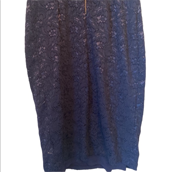 A Pea in the Pod Sleeveless Maternity Navy Blue Dress - Picture 7 of 12